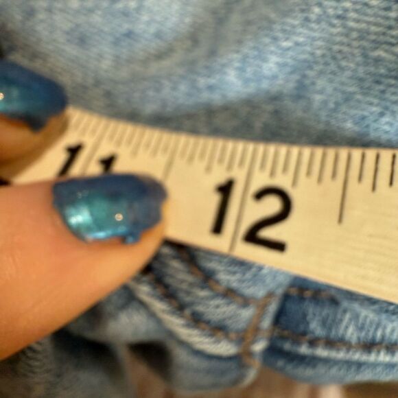 Vervet by Flying Monkey Blue Distressed Boyfriend Jeans - Picture 4 of 10